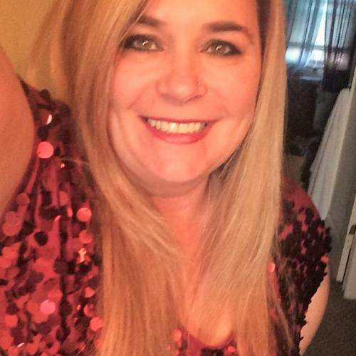 Milf blonde de Shawinigan en chaleur constante